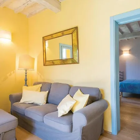 Luxurious In Buggiano Pt Borgo a Buggiano